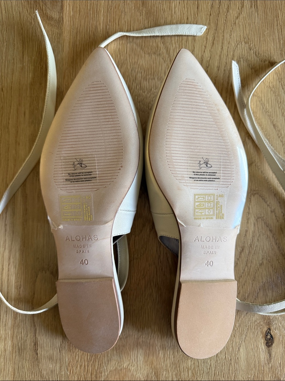 ALOHAS Ribbon Cream Pointed-Toe Lace-Up Slingback Flats (US 9, EUR 40) - Picture 4 of 8